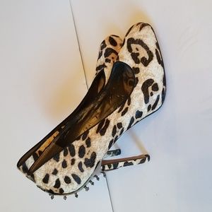 Sam Edelman Spiked Heels Womens Size 8.5 Animal Print Rock Metal